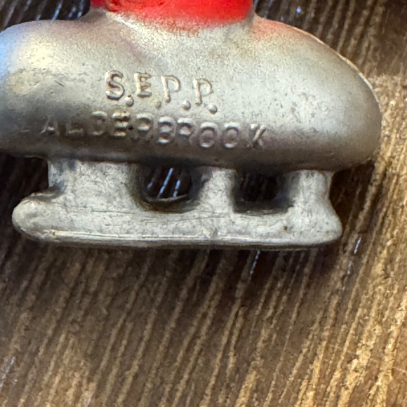 RARE 1970s SMURF Ice Skater & Bell Holiday Figurines Peyo S.E.P.P. Alderbrook - Picture 8 of 9